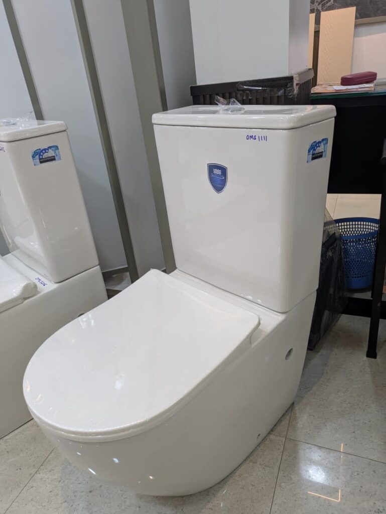 OMS 1111 Close-Coupled Two-Piece Toilet